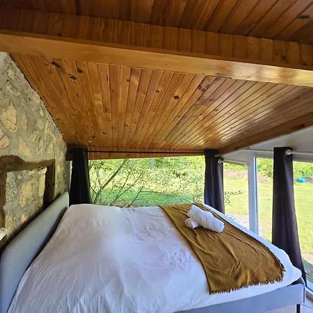 De Luxe, Nichee Dans Les Montagnes Villa *