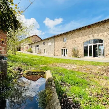 Villa De Luxe, Nichee Dans Les Montagnes