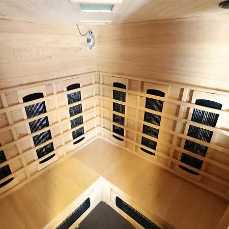 Villa De Luxe, Nichee Dans Les Montagnes