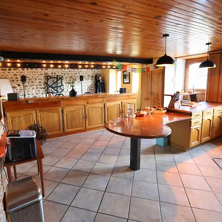 Villa De Luxe, Nichee Dans Les Montagnes Lavoine