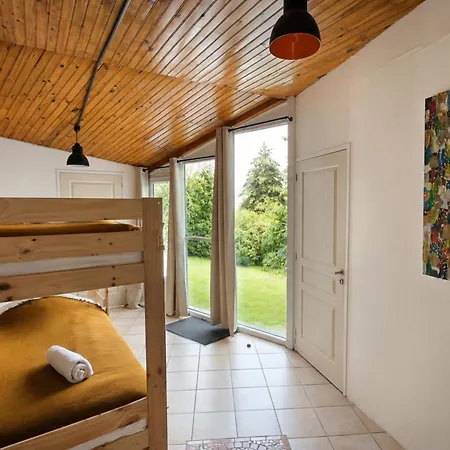 Domaine Privatif Pour Groupes Pouvant Accueillir 34 Personnes *
